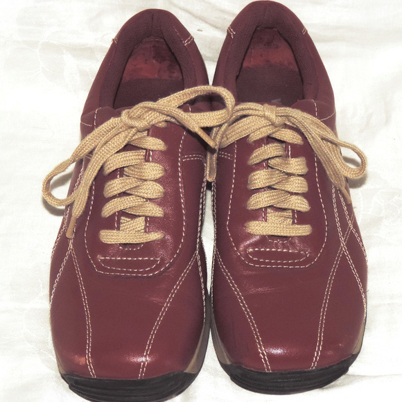 Wanted Speed red lace-up shoes - Picture 2 of 8